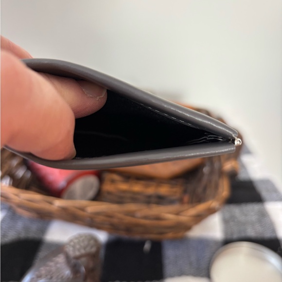 Red and Brown Candle Gift Set - Picture 8 of 11